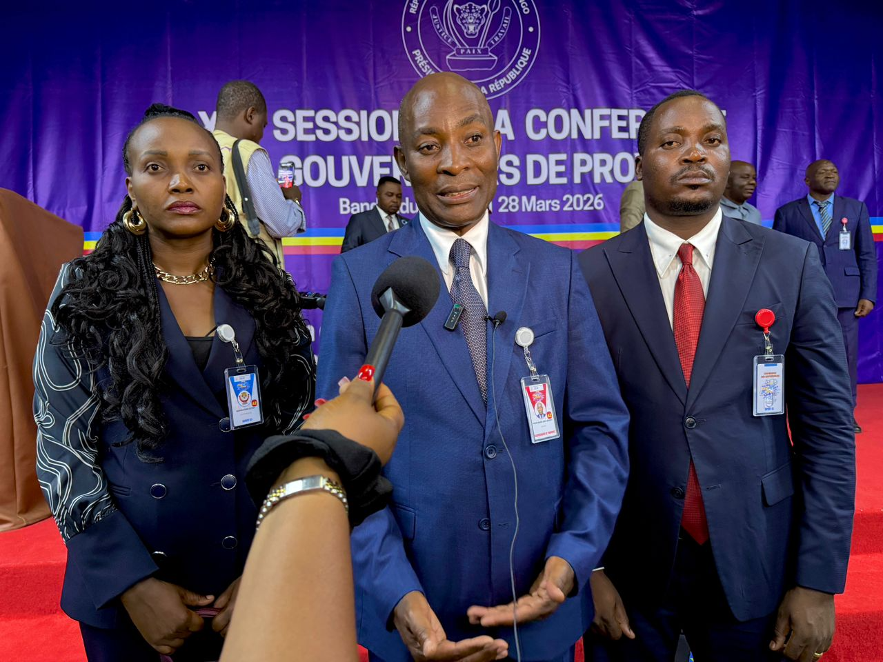Le Gouverneur Jean-Jacques Purusi Sadiki prenant la parole lors de la 13e Conf&eacute;rence des Gouverneurs &agrave; Bandundu