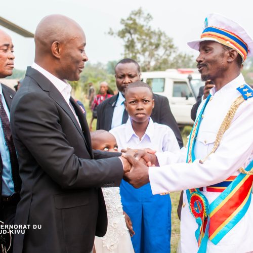 Sud-Kivu : Arrivée du Gouverneur de Province Jean-Jacques PURUSI SADIKI à Shabunda, enfin une lueur d’espoir pour le désenclavement de ce vaste territoire